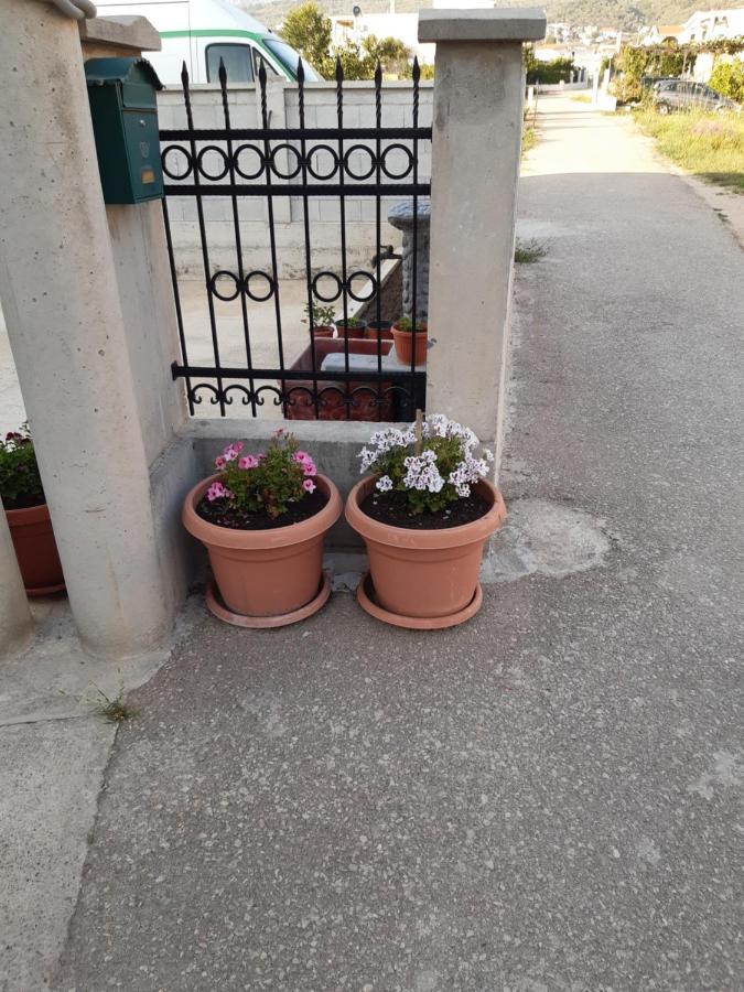 Zecirovic Mnebar Bar Exterior foto